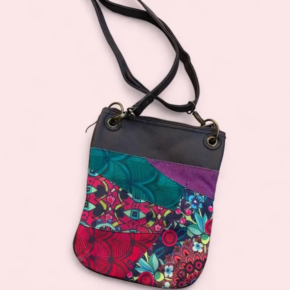 Desigual don worry